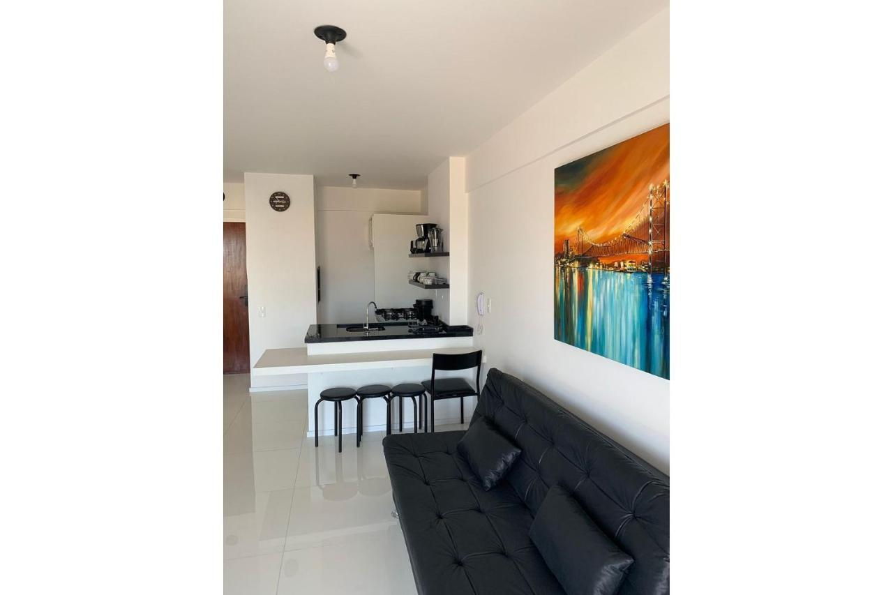 Apartamento Com Vista Do Mar Em Residencial Com Piscina Florianópolis 外观 照片